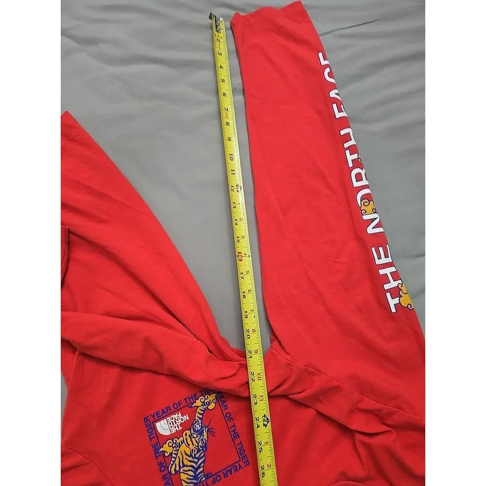 The North Face Year Of the Tiger‎ Red Long Sleeve Men's Medium Lunar New Year